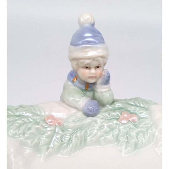 Holiday Ceramic Candy Dish with Winter Children Figurines Snow Cracker Barrel - Picture 12 of 17